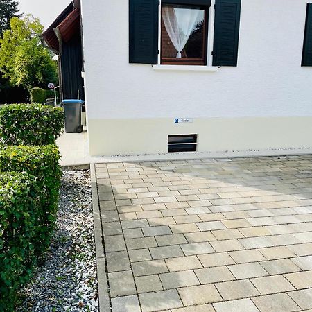 Kleine Ein Zimmer Wohnung Mit Gartenanlage Salem  Exterior foto